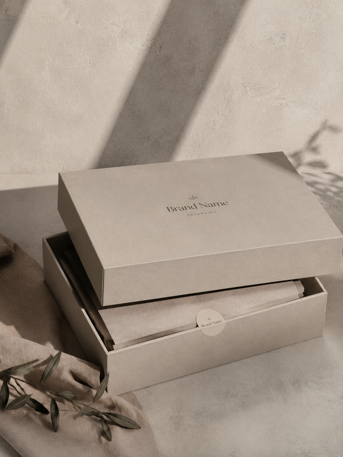 Aurum Cosmetics folding carton with spot UV logo